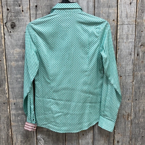 Cinch button up shirt - Picture 4 of 4